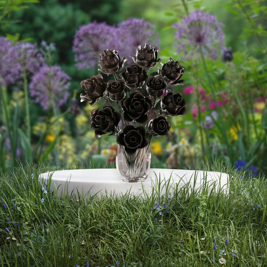 black bouquet of roses